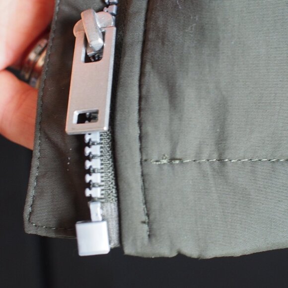 Swiss Tech | Windbreaker Jacket - Picture 6 of 7